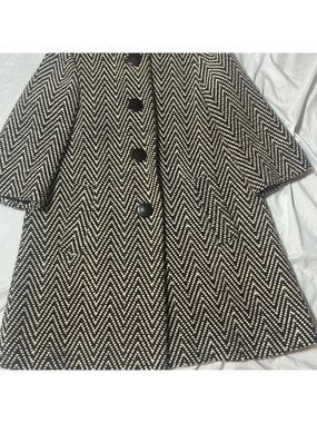 Michael Kors Sz M Black & Ecru Herringbone Wool Blend Pea Coat 3/4 Sleeves